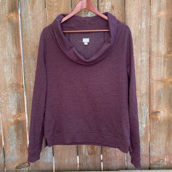 CONVERSE Women’s Purple Soft Cowl Neck Sweatshirt Size Large - Picture 1 of 9